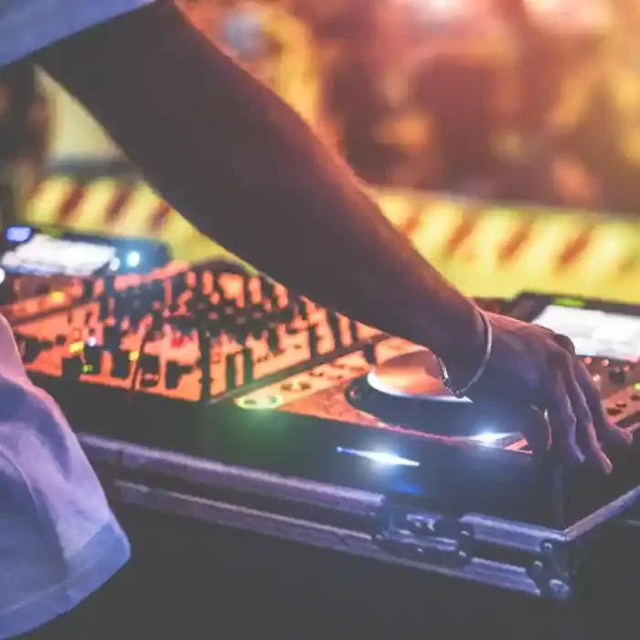 About hiring djs
